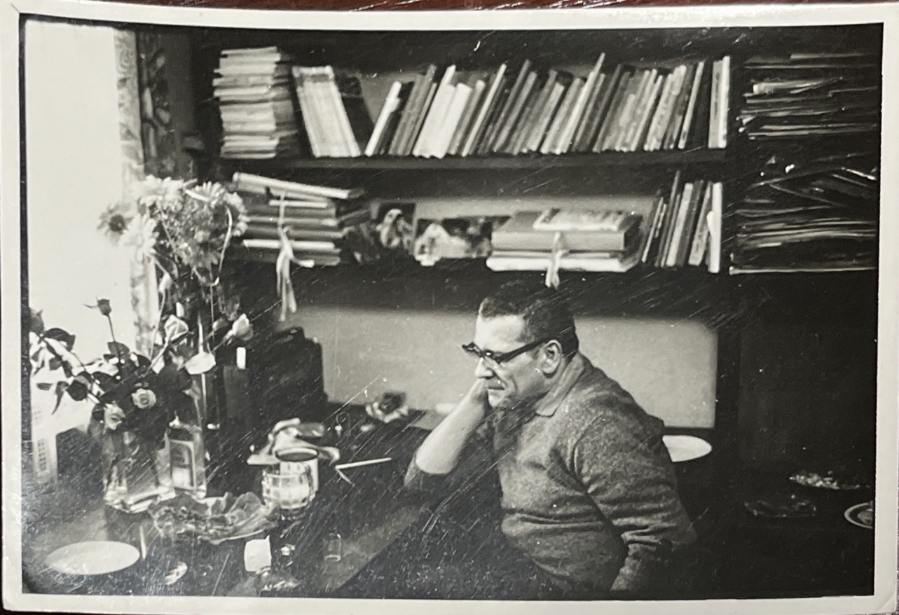 W mieszkaniu na Białoskórniczej, lata 80.