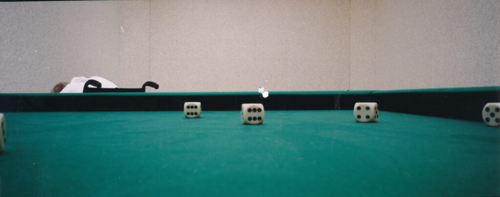 Stanisław Dróżdż, „Alea Iacta Est”, zdjęcie ekspozycji w Pawilonie Polskim. Fot. Andrzej Świetlik/Archiwum Zachęty